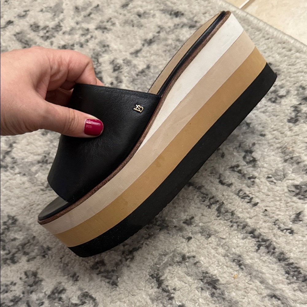 Veronica Beard Black Platform Slide Sandals, size 6.5 - Picture 6 of 15